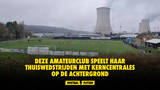 Deze amateurclub speelt haar thuiswedstrijden met kerncentrales op de achtergrond